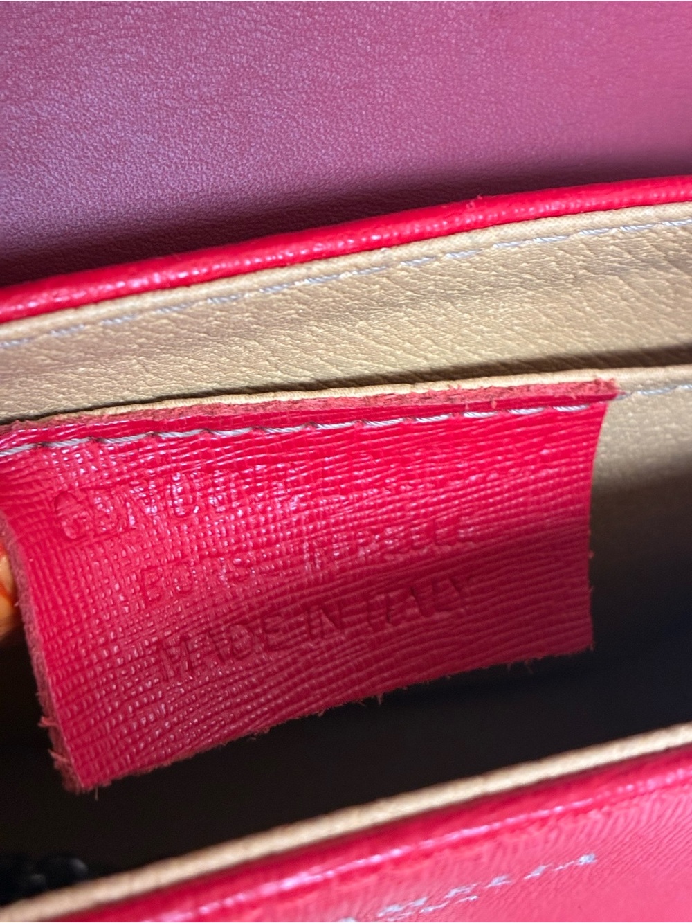 Small Cute Red Camelia Roma Structured Top-Handle Bag - Picture 4 of 8